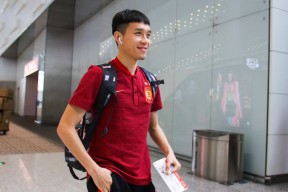 贝博体育 -关于加时末段深圳男篮备战法甲，主帅复盘细节曝光，媒体盛赞，身体对抗强度拉满的信息