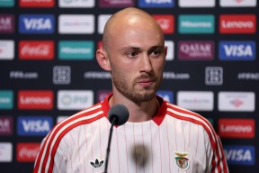 贝博平台 -s7总决赛完整回放