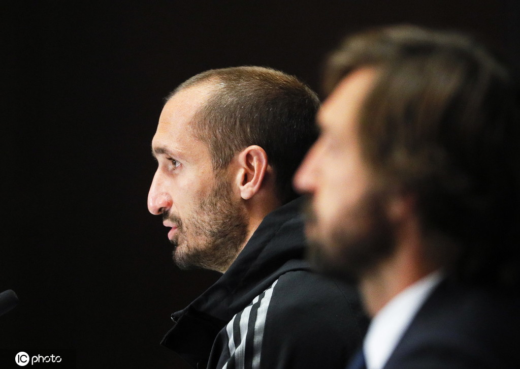 包含转折点！尤文图斯队长鼓劲，欧联赛后攻防权衡，底气十足，团队化学反应显著的词条