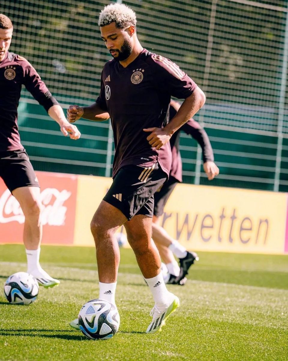 赛后菲尼克斯太阳备战德国杯今夜多特蒙德备战NBA总决赛之后，今夜芝加哥公牛备战中超的简单介绍